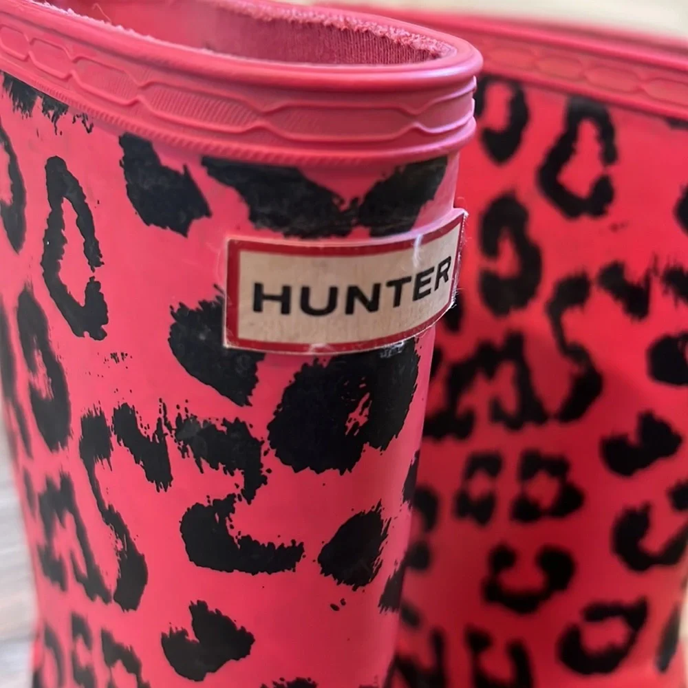 Leopard Print Hunters - Picture 4 of 10
